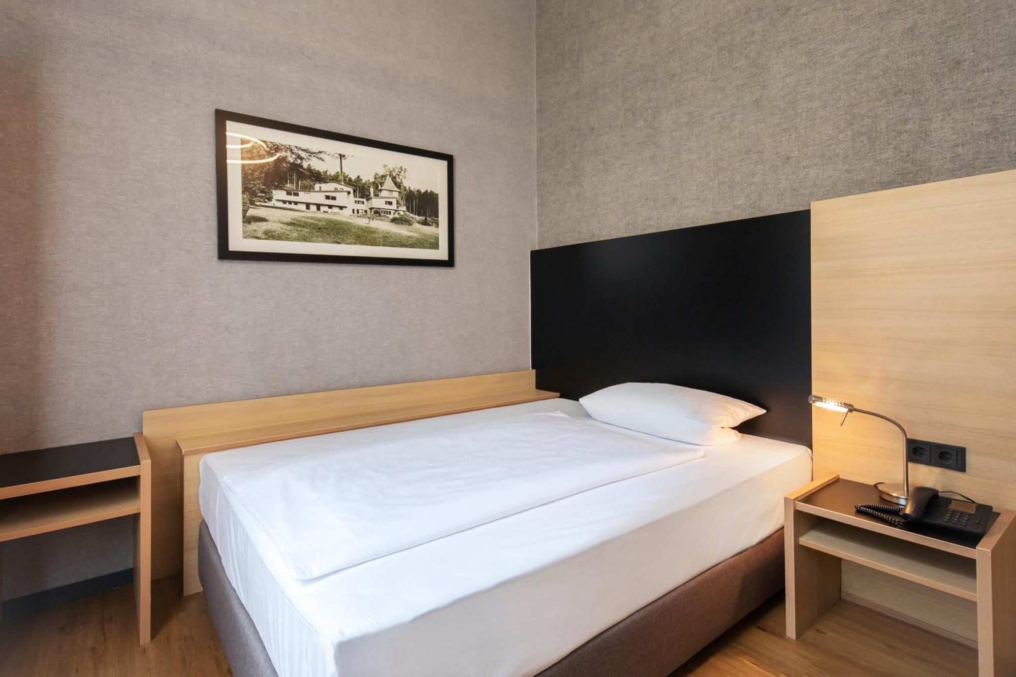 Roomingtons Hotel Franziskushoehe Lohr Bagian luar foto